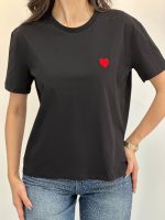 KALP İŞLEMELİ SİYAH T-SHİRT (3)