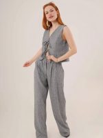 ÖNDEN BAĞLAMALI YELEKLİ TAKIM