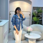 MAVİ RENKLİ FERMUARLI CEKET