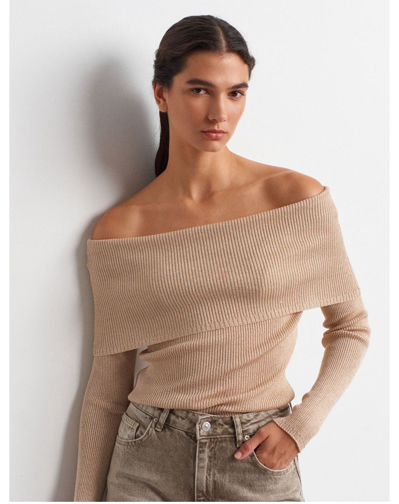 BARDOT YAKA FİTİLLİ SİMLİ TRİKO KAZAK -BEJ