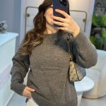 YUVARLAK YAKA YUMUŞAK DOKULU GRİ TRİKO KAZAK