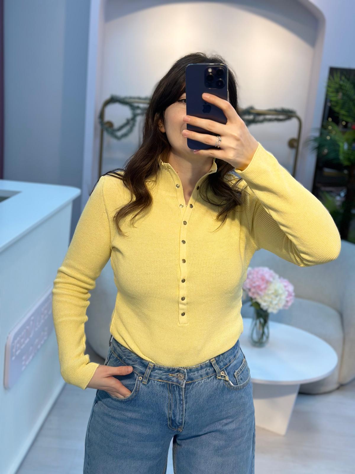 GOLD ÇIT ÇIT DETAYLI SARI TRİKO