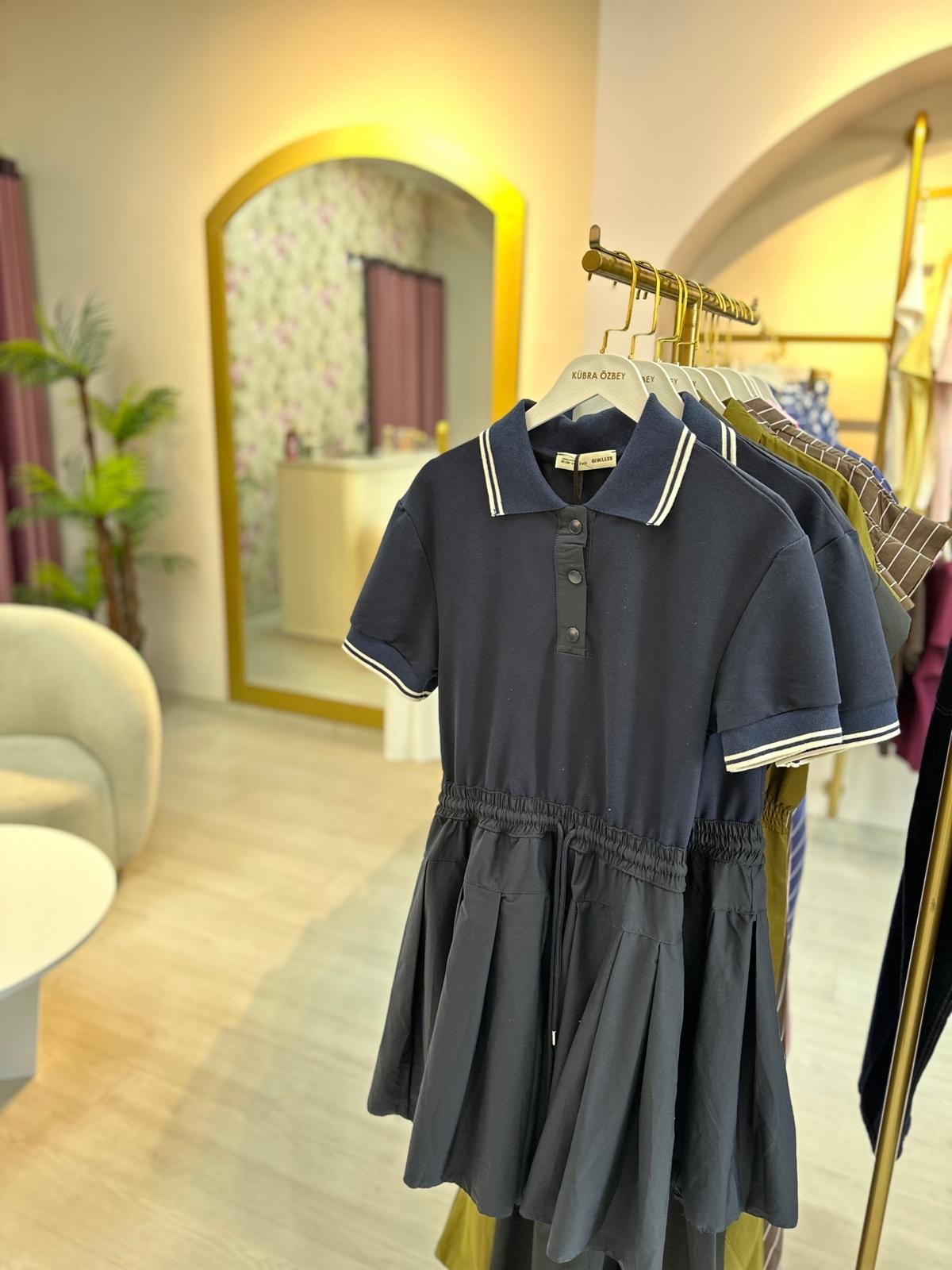 Kübra Özbey Butik 14